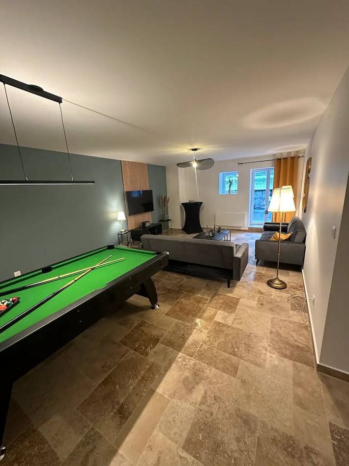 Gîte pour 18 personnes, avec terrasse ainsi que jardin et piscine, animaux acceptés dans Lorraine - 2