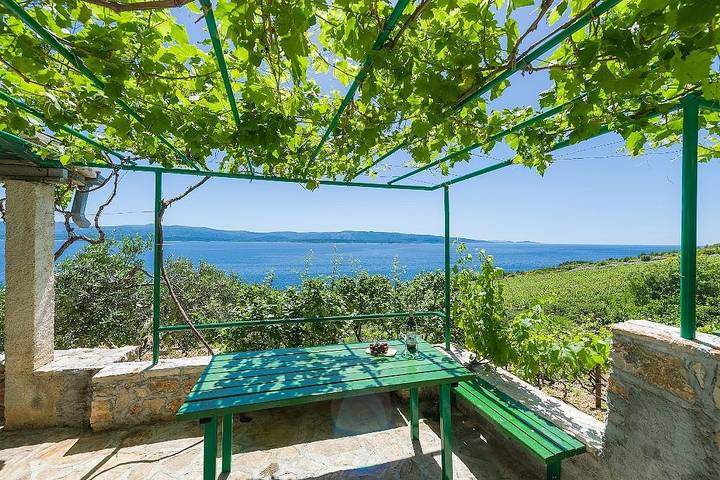 Ferienhaus für 4 Personen, mit Terrasse auf Brac