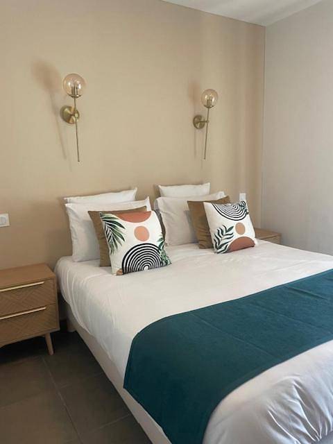 Hôtel pour 2 personnes, avec terrasse et jardin ainsi que vue et piscine