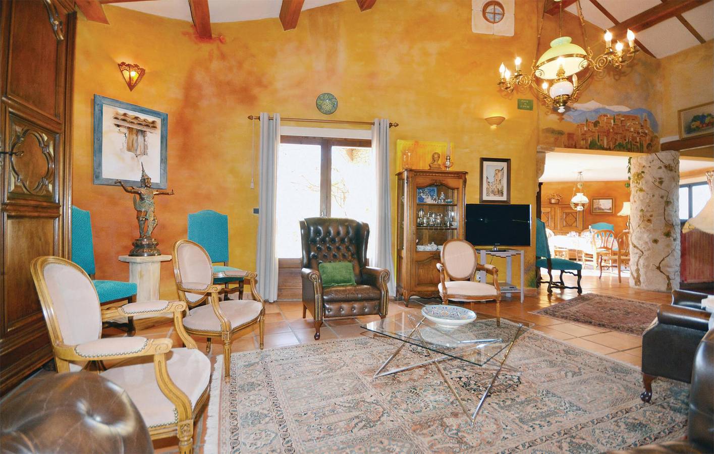 Appartement moderne de 175m2 avec piscine, parking, lave-linge à Le Beaucet in Venasque, Parc naturel régional du Mont-Ventoux