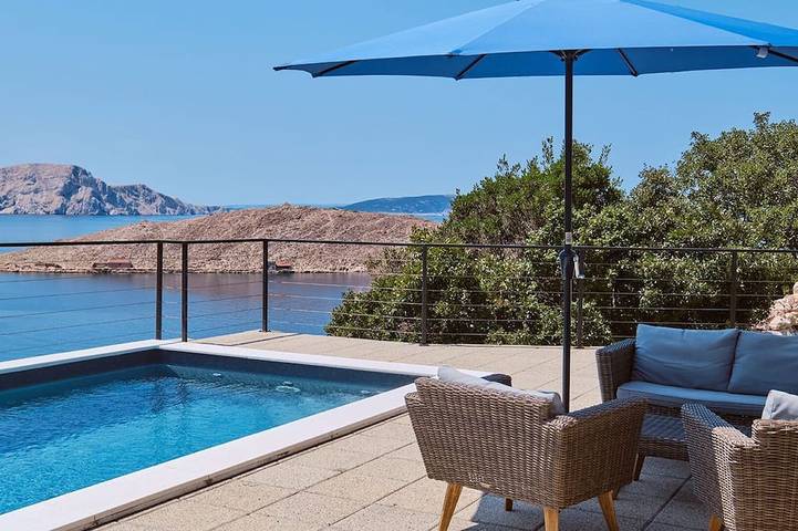 Villa für 5 Personen, mit Terrasse und Garten - 1