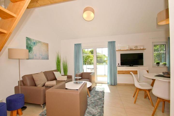 Ganze Wohnung, Strandnahe Fewo mit Balkon, Schwimmbad- und Saunanutzung - Rex Rugia in Lobbe, Mönchgut