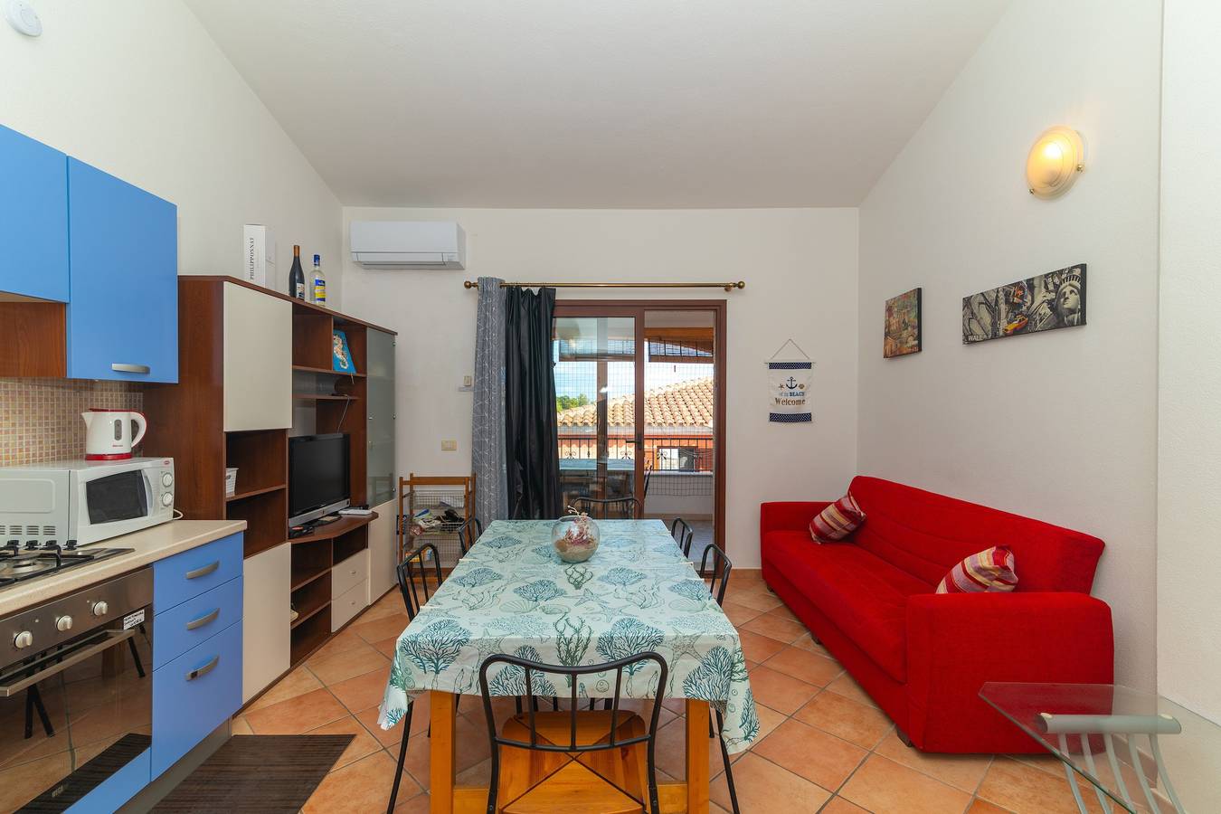 Appartamento intero, Appartamento 'Posada' con Vista Mare, Wi-Fi e Aria Condizionata in Flumini, Posada