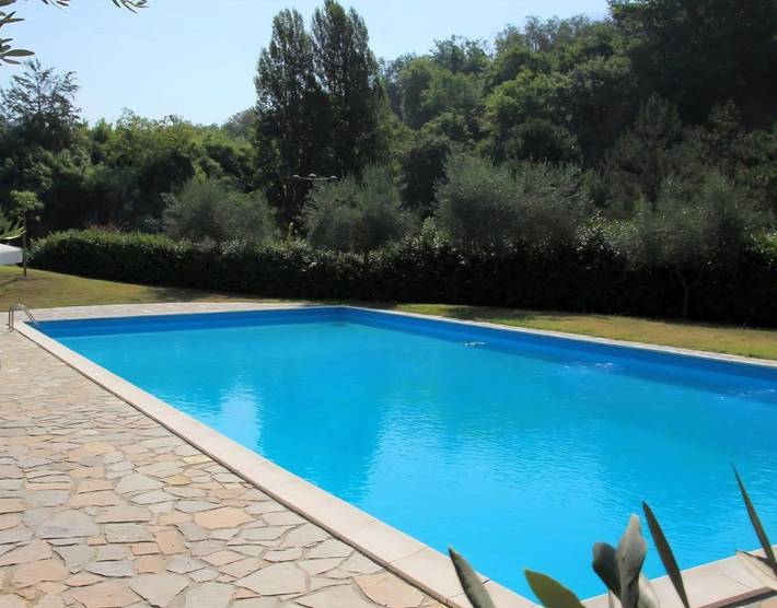 Gîte pour 6 personnes, avec piscine et jacuzzi ainsi que jardin et terrasse à Poggio Mirteto - 3