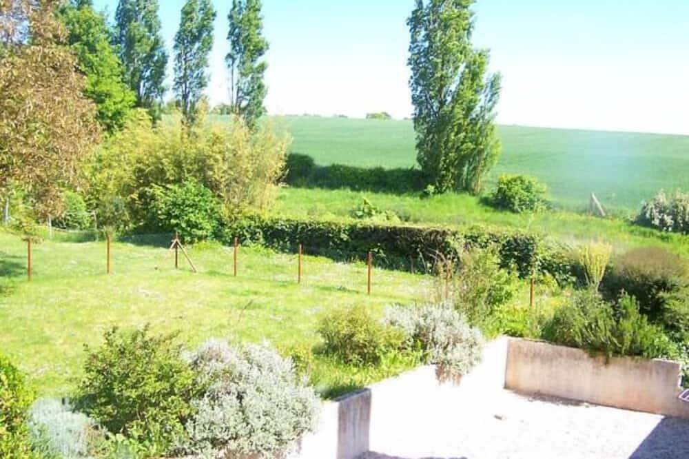 Great Ancient Renovated with fireplace and billiards in Saint-Benoît-de-l'Aure, Bayeux region