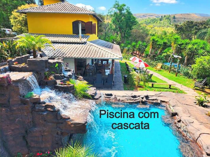 Pousadas para 2 pessoas, com jardim e vista e ainda piscina and sauna, com animais de estimação em Nova Lima
