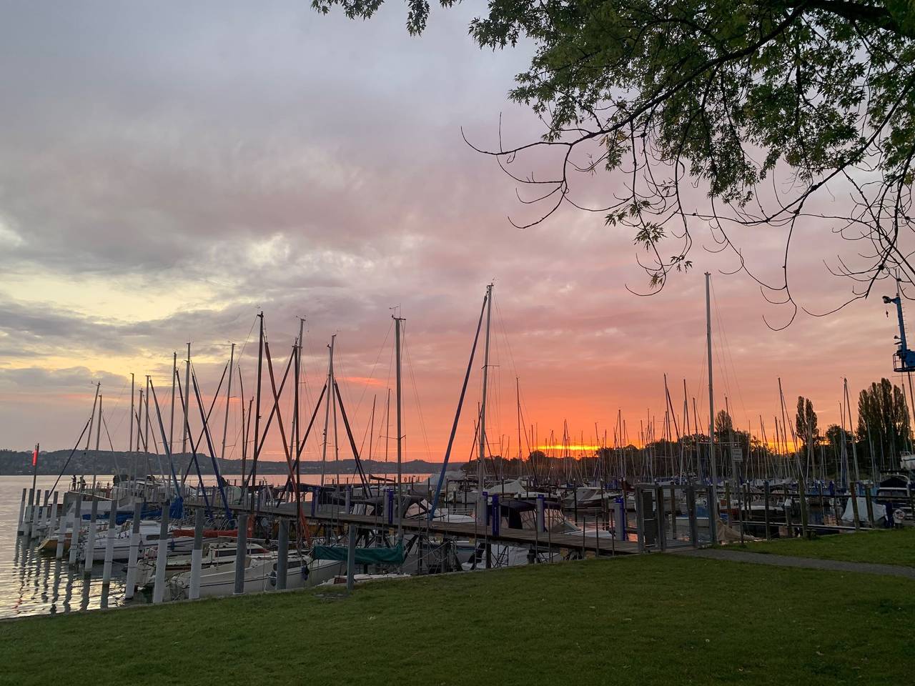 Ganze Ferienwohnung, Ferienwohnung Seeger - Ferienwohnung Seeger, 70 qm, 1 Schlafzimmer, 1 Wohn-/Schlafzimmer mit Doppelbett, überdachter Balkon, max. 4 Personen in Konstanz, Obersee (Bodensee)