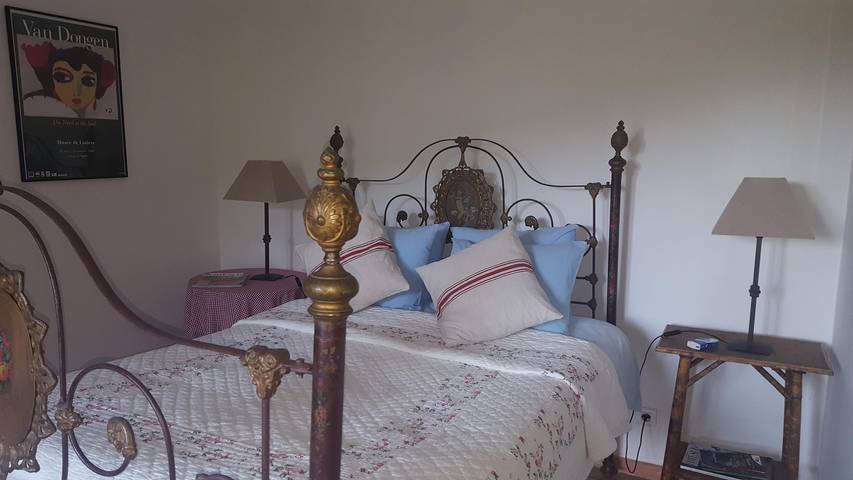 Gîte pour 8 personnes, avec piscine à Vieussan - 4
