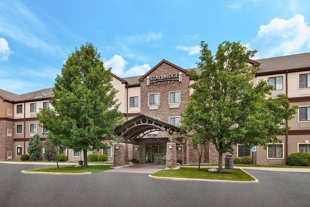 Apartamento entero, Staybridge Suites Kalamazoo in Kalamazoo (Míchigan), Condado de Kalamazoo