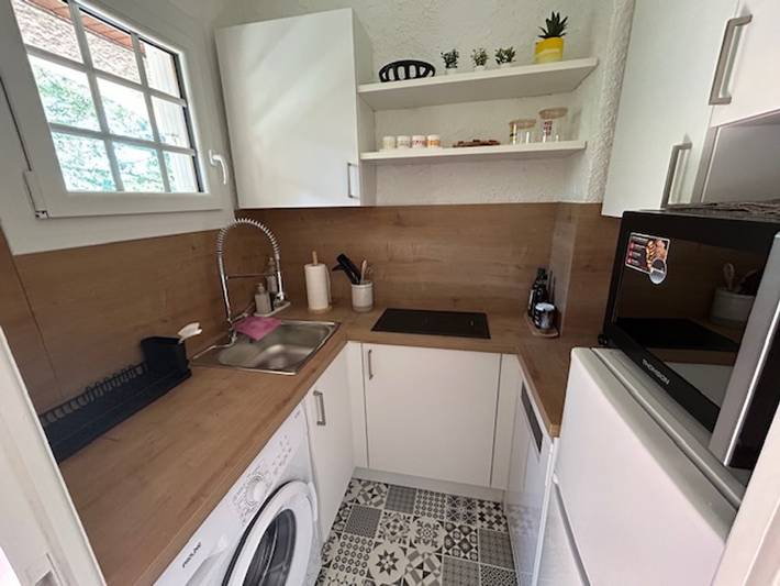 Gîte pour 3 personnes, avec balcon, animaux acceptés dans Plage des Pins - 2