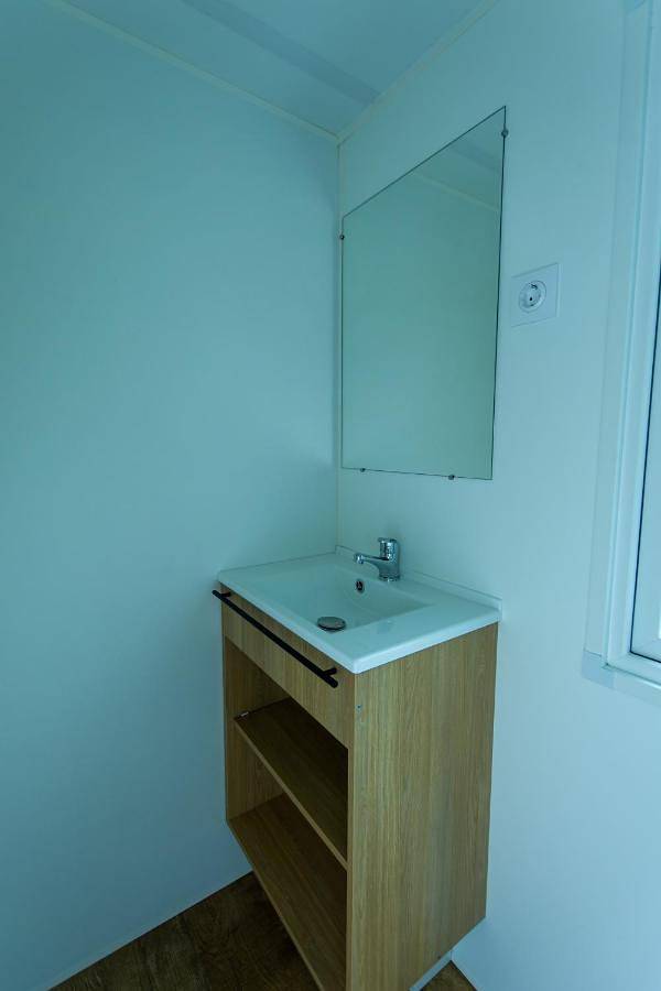 Location de vacances pour 5 personnes, avec terrasse et piscine, animaux acceptés à Villeneuve-lès-Avignon - 3