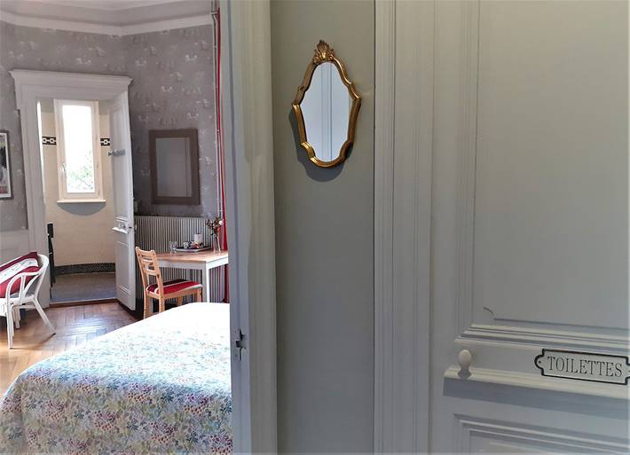 Chambre d’hôte pour 2 personnes, avec jardin et piscine dans la Loire - 2