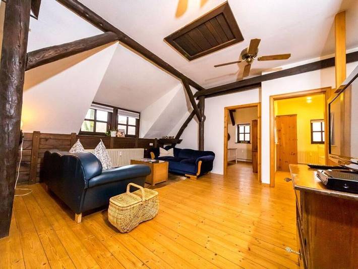 Location de vacances pour 6 personnes, avec terrasse et sauna à Brakel