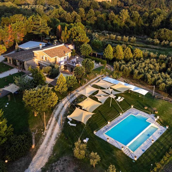 Maison d’hôte pour 2 personnes, avec Terrasse et Jardin ainsi que Piscine et Vue sur le lac à Pitigliano