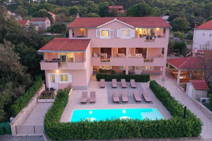 Ganzes Studio, Apartments Bobo in Ugrinici, Tkon