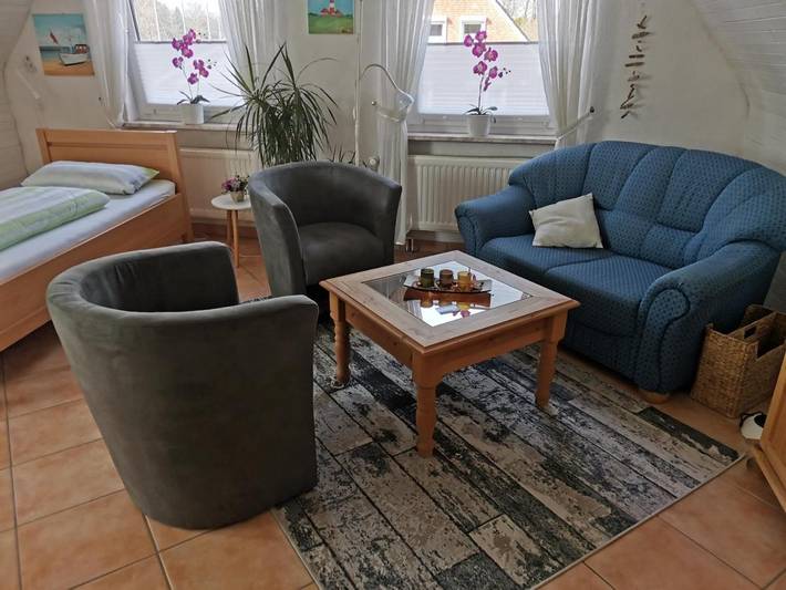 Ferienwohnung für 3 Personen, mit Terrasse und Garten sowie Ausblick in Büdelsdorf - 2