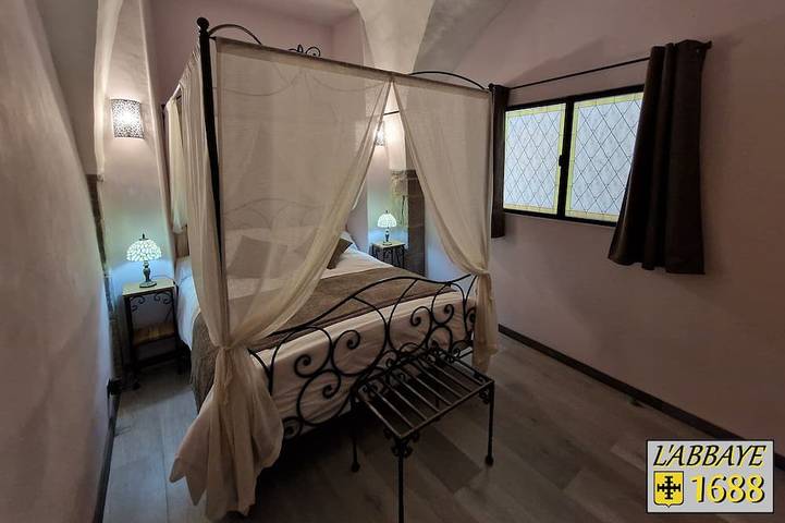 Ganze Wohnung, Charm & comfort: L'Abbaye 1688 in Clermont-Ferrand, Regionaler Naturpark Volcans d'Auvergne