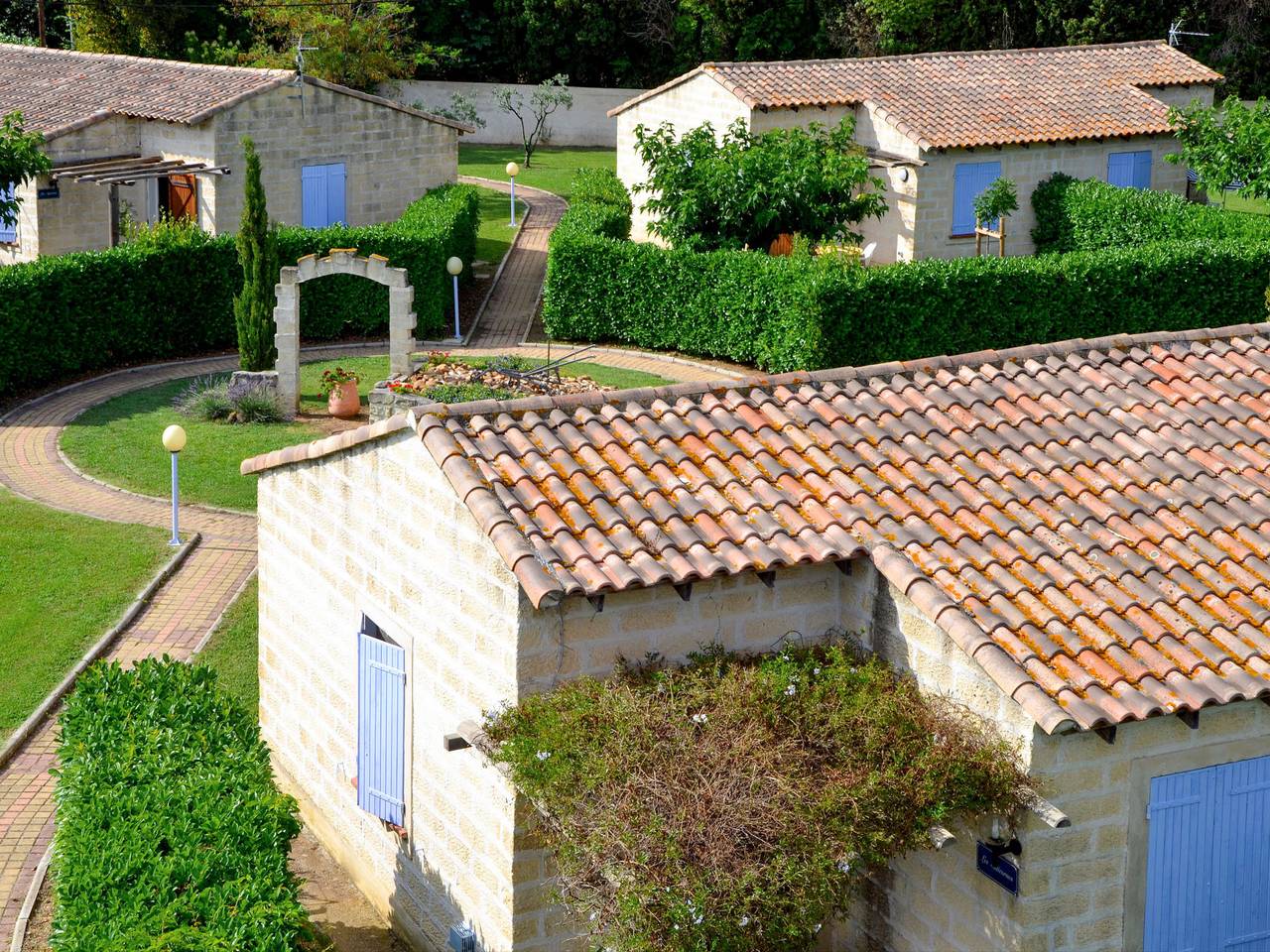 Fontenelle in Arles, Arles region