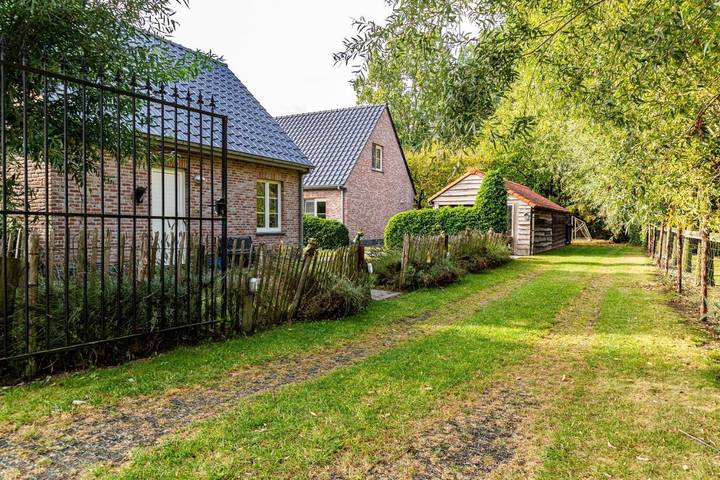 Location de vacances pour 14 personnes, avec jardin et vue, animaux acceptés à Maldegem - 3