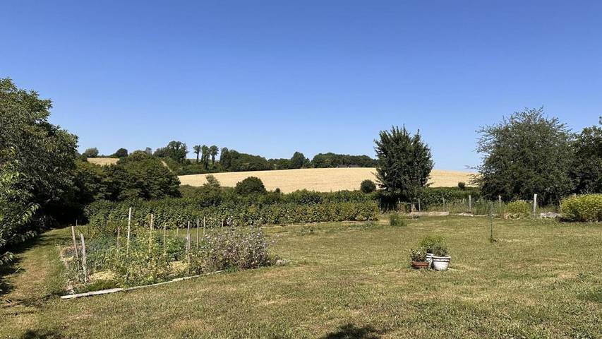Location de vacances pour 2 personnes, avec Terrasse et Jardin à Linards - 3