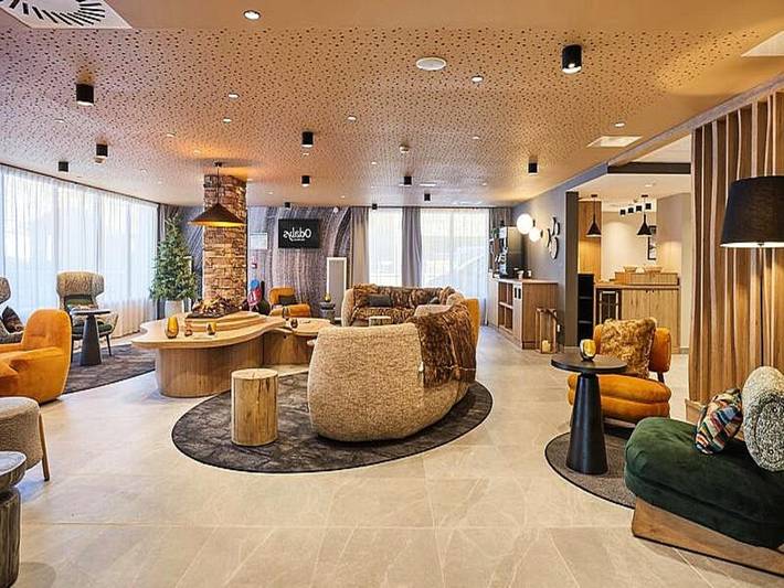 Gîte pour 4 personnes, avec balcon et piscine, adapté aux familles dans Auron - 4