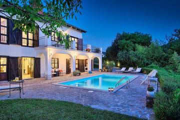 Ferienhaus für 15 Personen, mit Garten, mit Haustier in Motovun