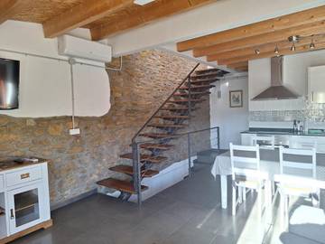 Gîte pour 4 personnes, avec vue à Àger