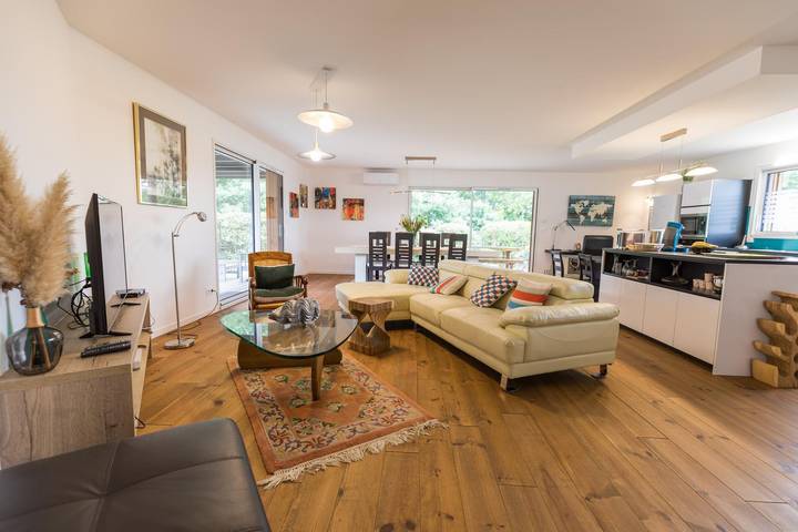 Gîte pour 4 personnes, avec jardin et jacuzzi ainsi que sauna et terrasse à Biscarrosse - 2