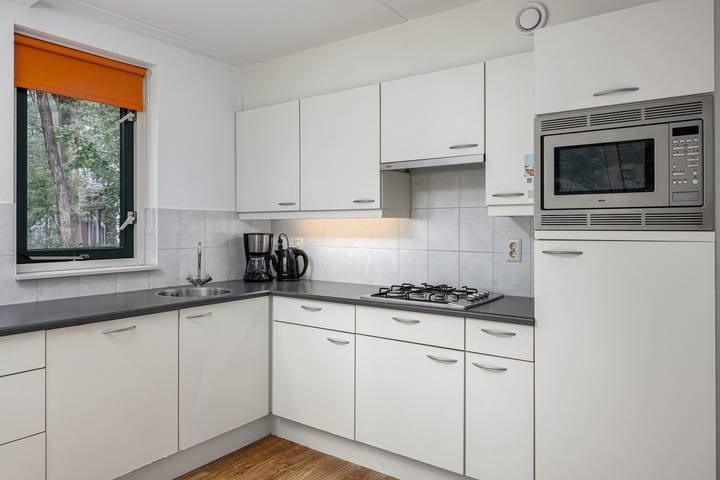 Bungalow für 6 Personen, mit Garten und Terrasse in Drenthe - 4