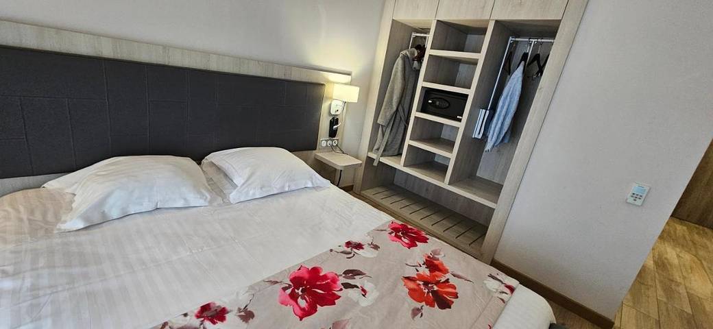 Hôtel pour 2 personnes, avec Terrasse à Socx - 4