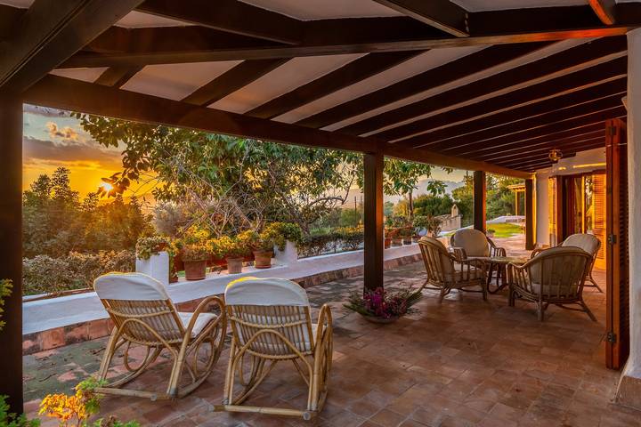 Villa Bon Viure mit Meerblick, Wlan, Klimaanlage, Pool, Garten & Terrassen; Parkplätze vorhanden in Marratxí, Mallorca Westen