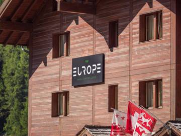 Cottage pour 4 personnes, avec jacuzzi ainsi que sauna et balcon dans Ayer (Anniviers)