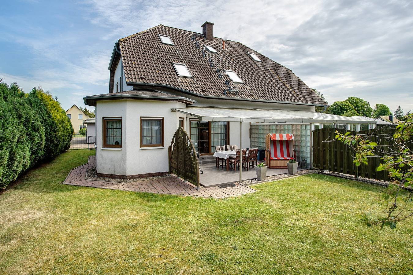 Ganze Wohnung, Ferienwohnung "K Schröder" mit privater Terrasse, privatem Garten und Wlan in Sundhagen, Stralsund Umland