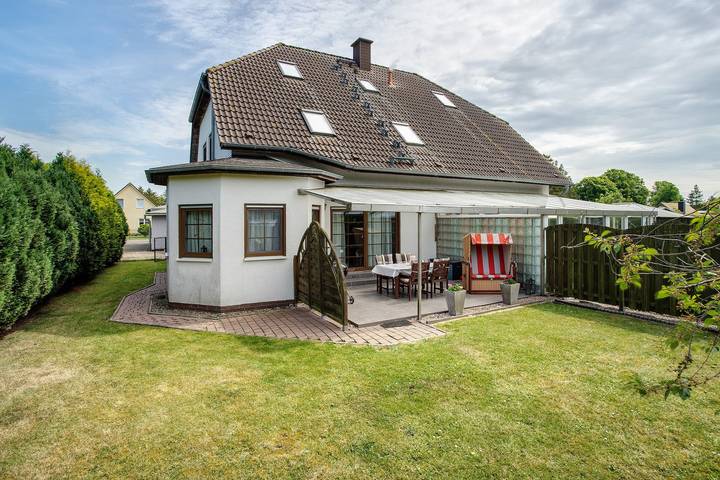 Ferienwohnung für 5 Personen, mit Garten