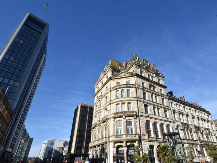 Holiday rental for 2 people in Cardiff