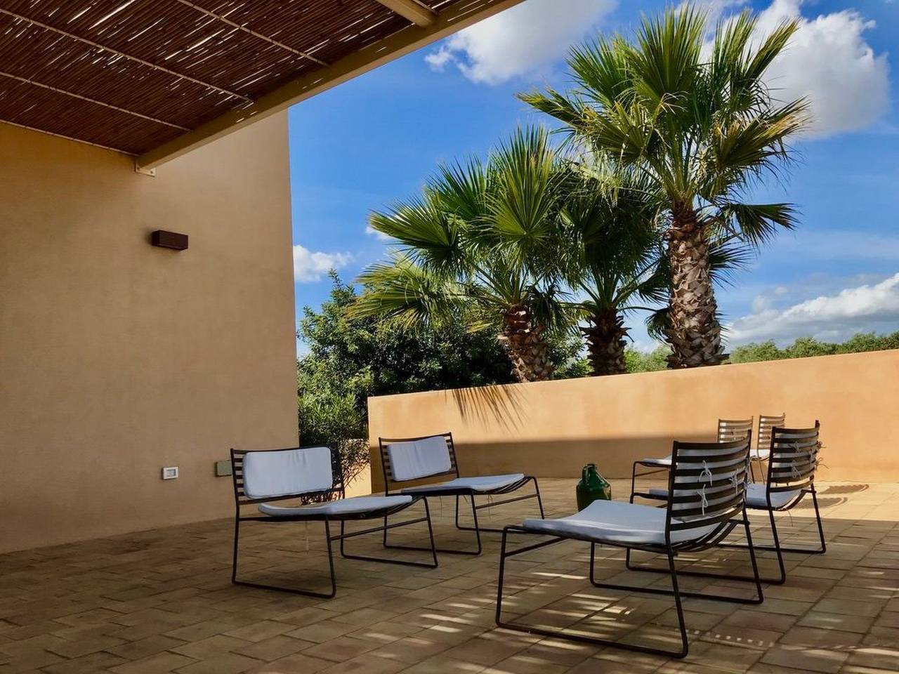 Entire apartment, Haus der Palme in Menfi in Menfi, Agrigento Province