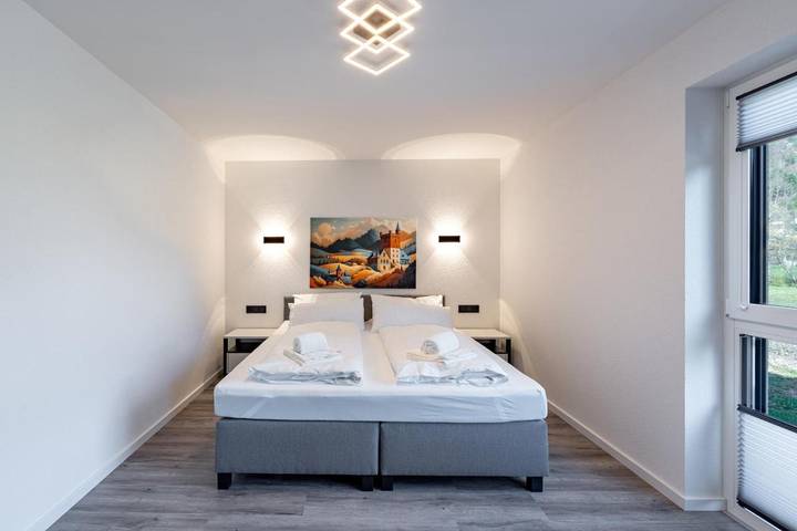 Ferienwohnung für 5 Personen, mit Balkon und Terrasse sowie Garten und Ausblick
