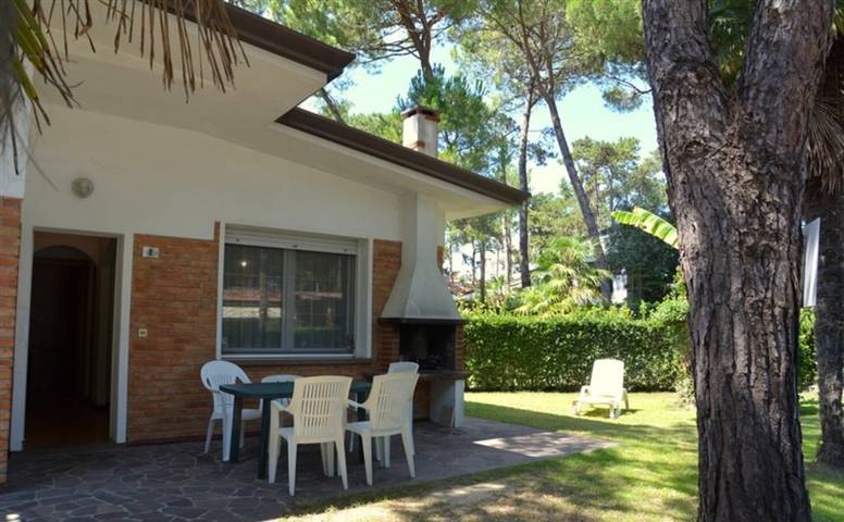 Belle villa pour cinq personnes dans la paisible Riviera de Lignano in Lignano Pineta, Lignano Sabbiadoro