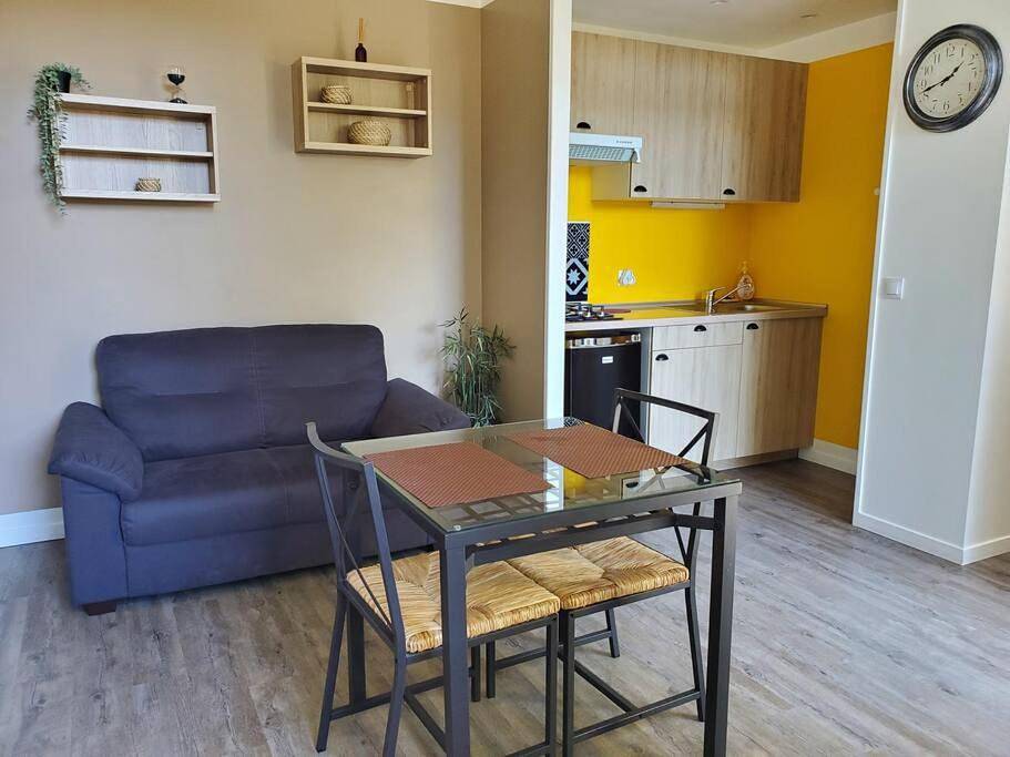 Appartement entier, La Grelauderie 2 in Saintes, Région de Saintes