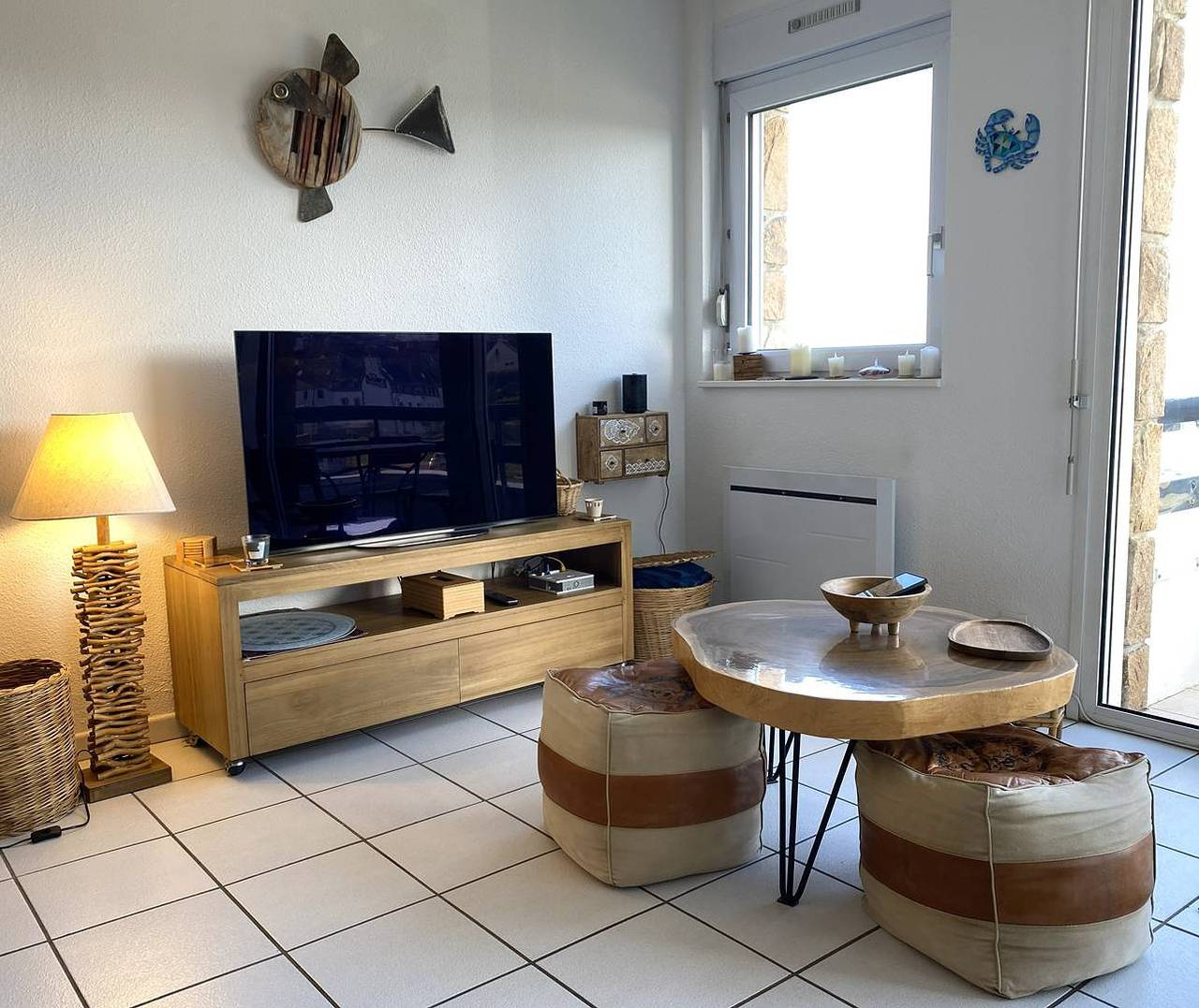 Appartement entier, Appartement Vue Sur Mer avec Wifi et terrasse à Perros-Guirec in Perros-Guirec, Côte de Granit Rose