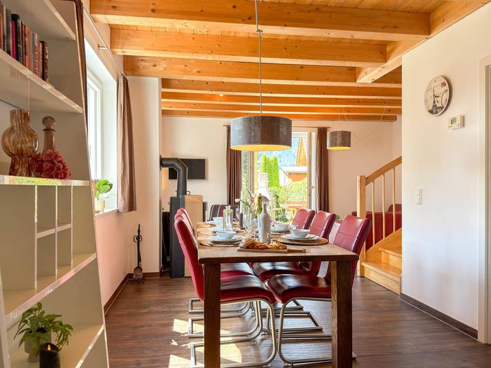 Ferienhaus mit Bergblick, Terrasse und Garten in Gailtaler Alpen, Kötschach-Mauthen