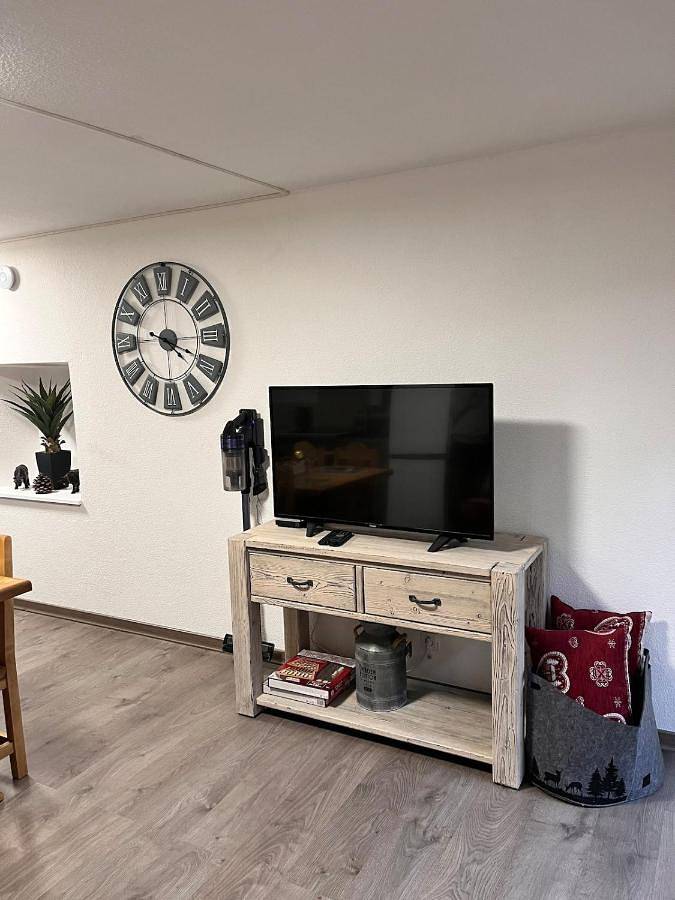 Appartement entier, One-Bedroom Apartment in Vougy, Région de Bonneville
