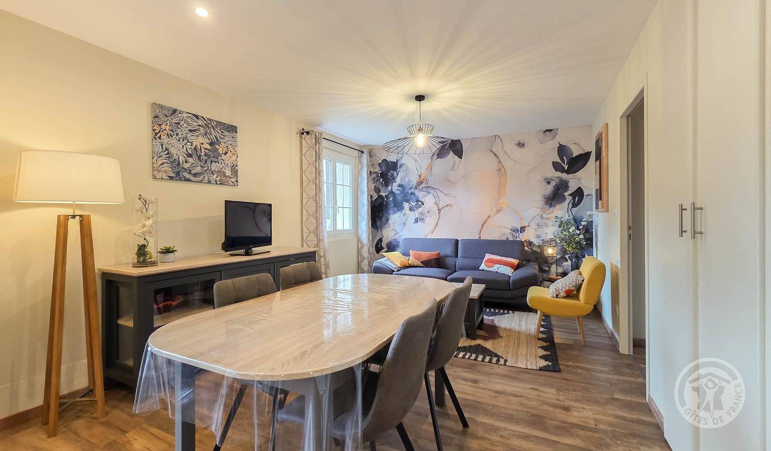 Gemütliche Gite mit Parkplatz, Garten & Internet - Nähe Strand & Stadtzentrum in Adast, Nationalpark Pyrenäen