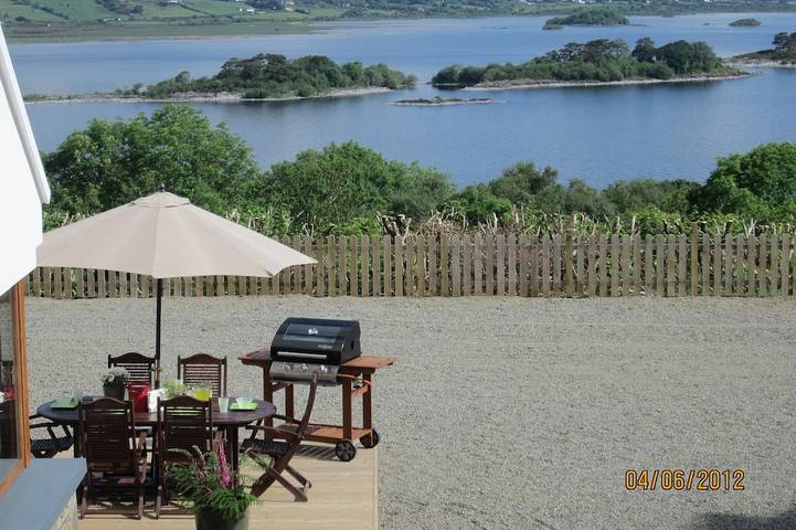 Holiday rental for 8 people, with garden and terrace in Castlebar