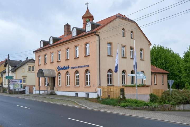 Ferienhaus für 4 Personen, mit Terrasse und Garten sowie Ausblick in Coswig