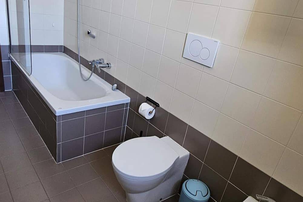 Apartamento entero, 326 Sarca Ave. in Milán, Provincia de Milan