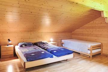 Villa for 4 Guests in Frutigen, Western Alps, Picture 2