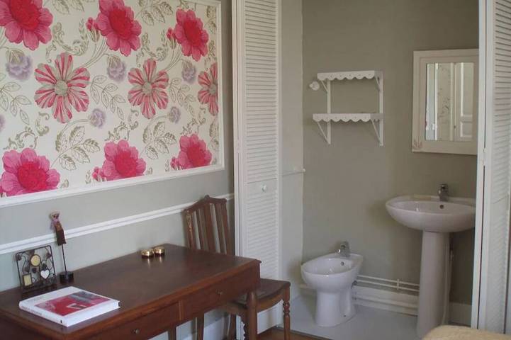 Biarritz St Charles. Quiet garden, Walking distance to beaches and golf course in Biarritz, Bayonne und Umgebung