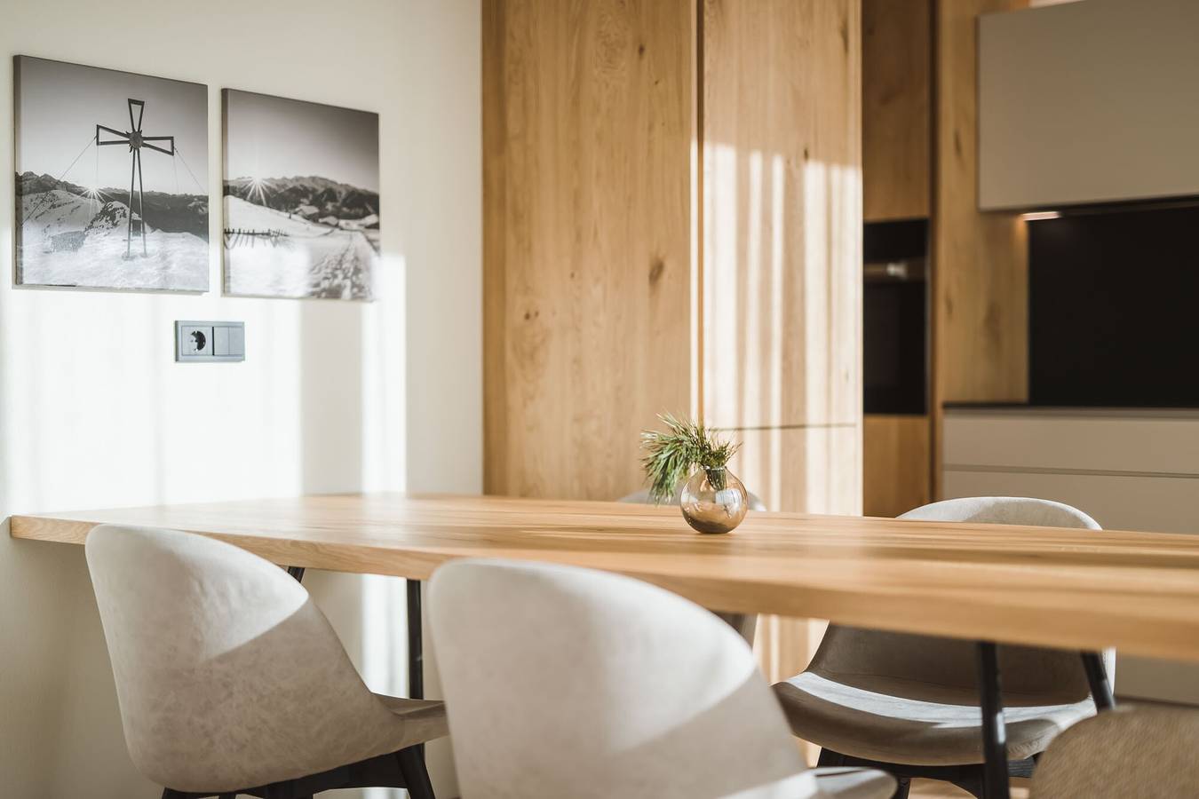 Ganze Wohnung, Ferienwohnung 'Nature Sonne' mit Bergblick, Terrassen & Wlan in Luttach, Zillertaler Alpen