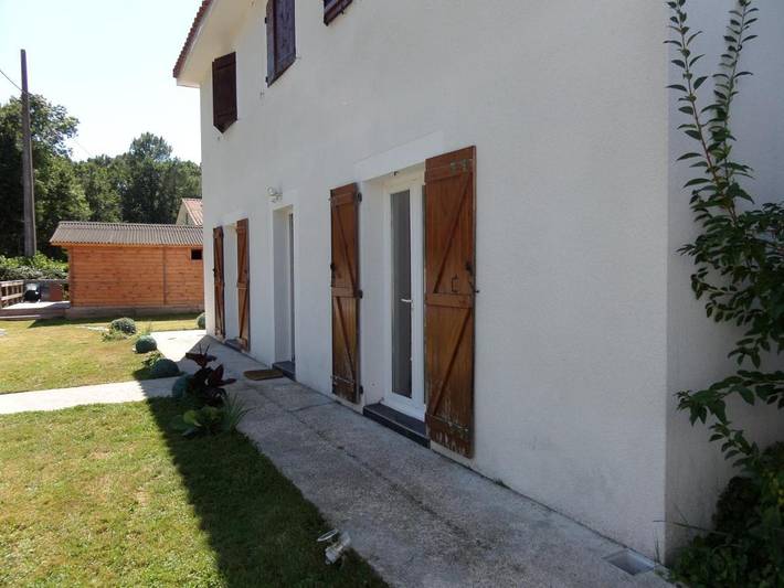 Gîte pour 2 personnes, avec jardin et vue, animaux acceptés à Avensan - 3